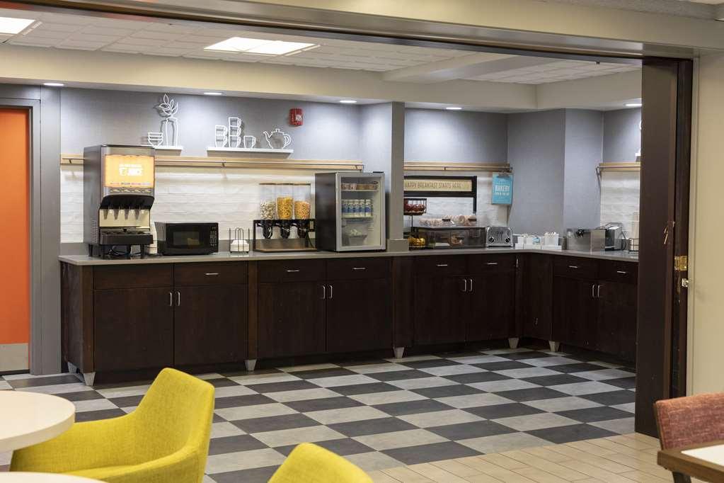Hampton Inn Kent/Akron Area Ресторан фото