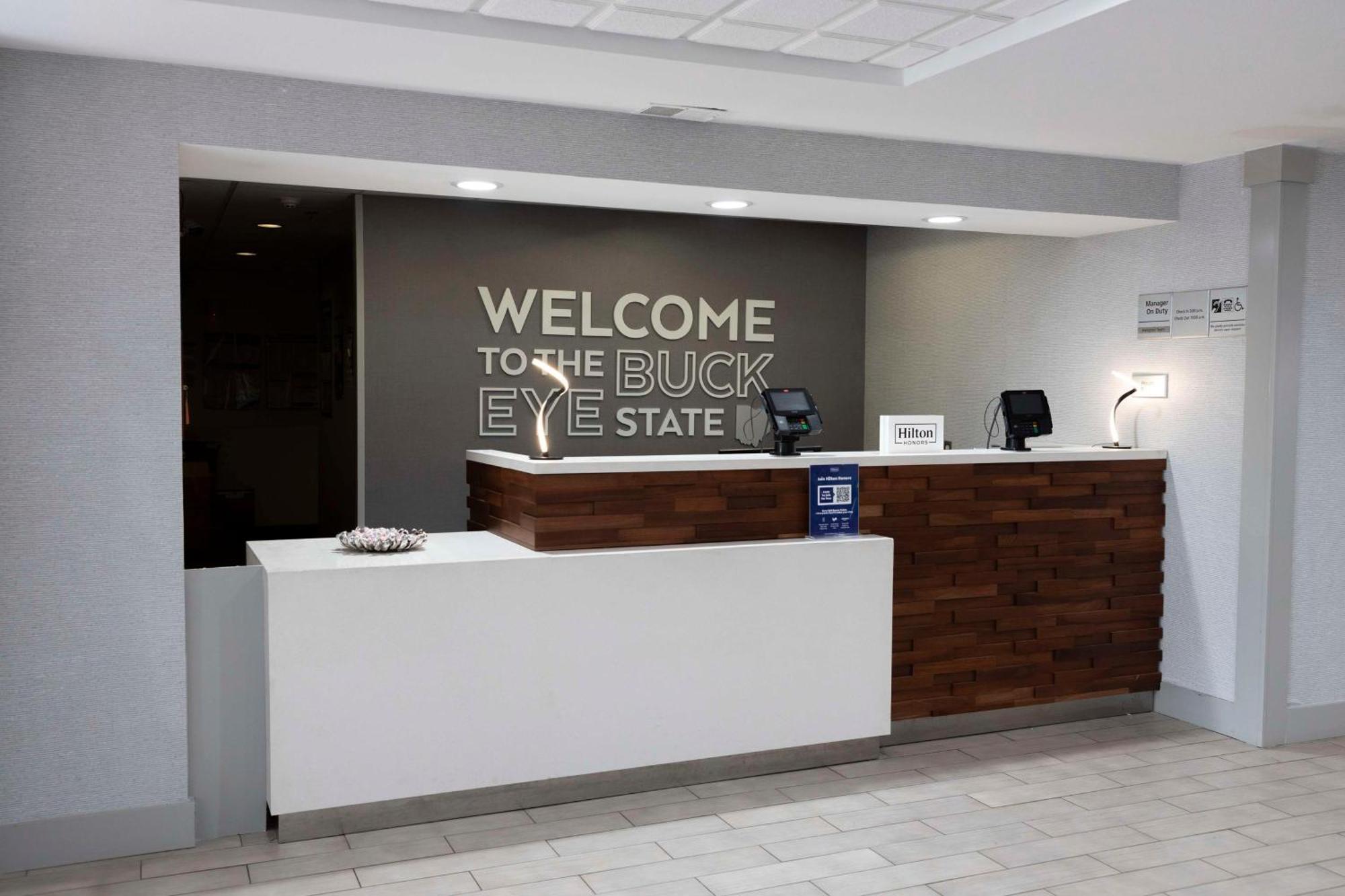 Hampton Inn Kent/Akron Area Екстер'єр фото